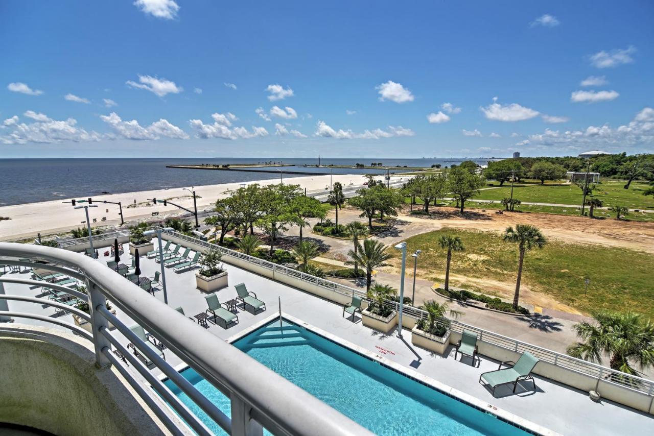 Beachside Biloxi Club Condo Balcony With Ocean View Екстер'єр фото