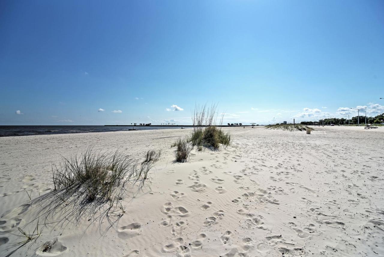 Beachside Biloxi Club Condo Balcony With Ocean View Екстер'єр фото
